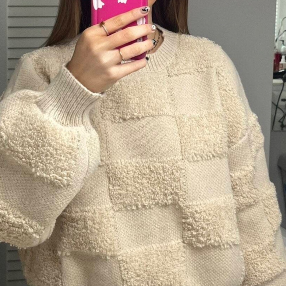 Cozy Cream Fuzzy Oversized Sweater Top - Picture 2 of 6